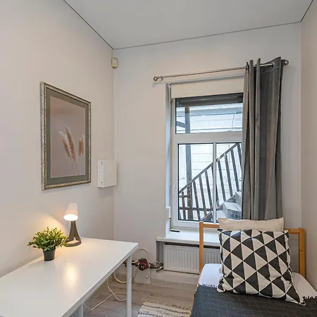 Apartment Centre 3bd By Hostlovers