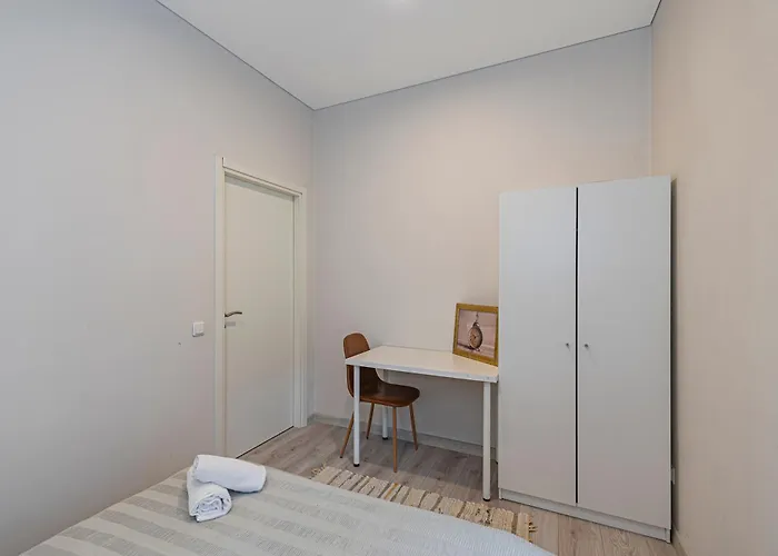 Centre 3bd By Hostlovers Apartman *